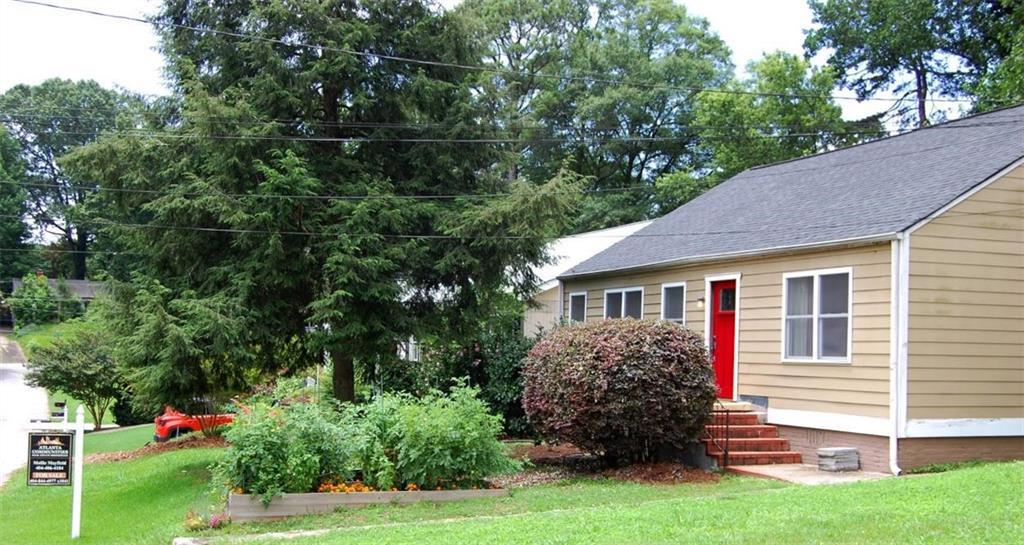 2527 Constance St., East Point, GA 30344