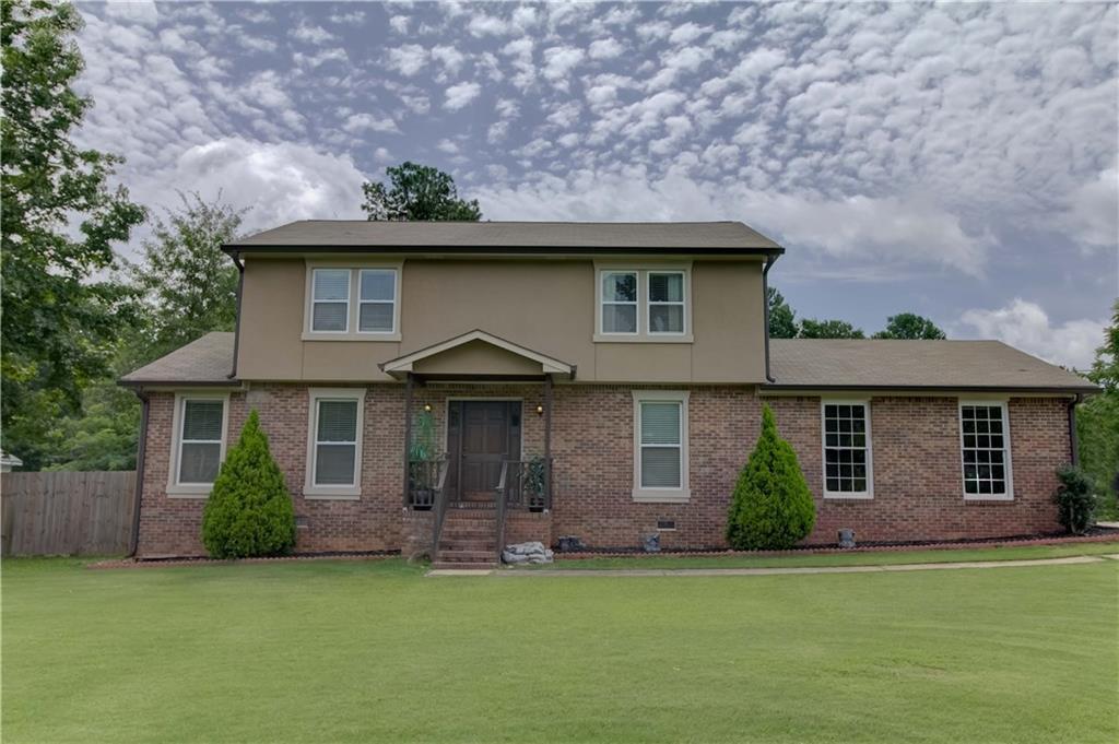 190 Forest Ridge Ct., Lawrenceville, GA 30046