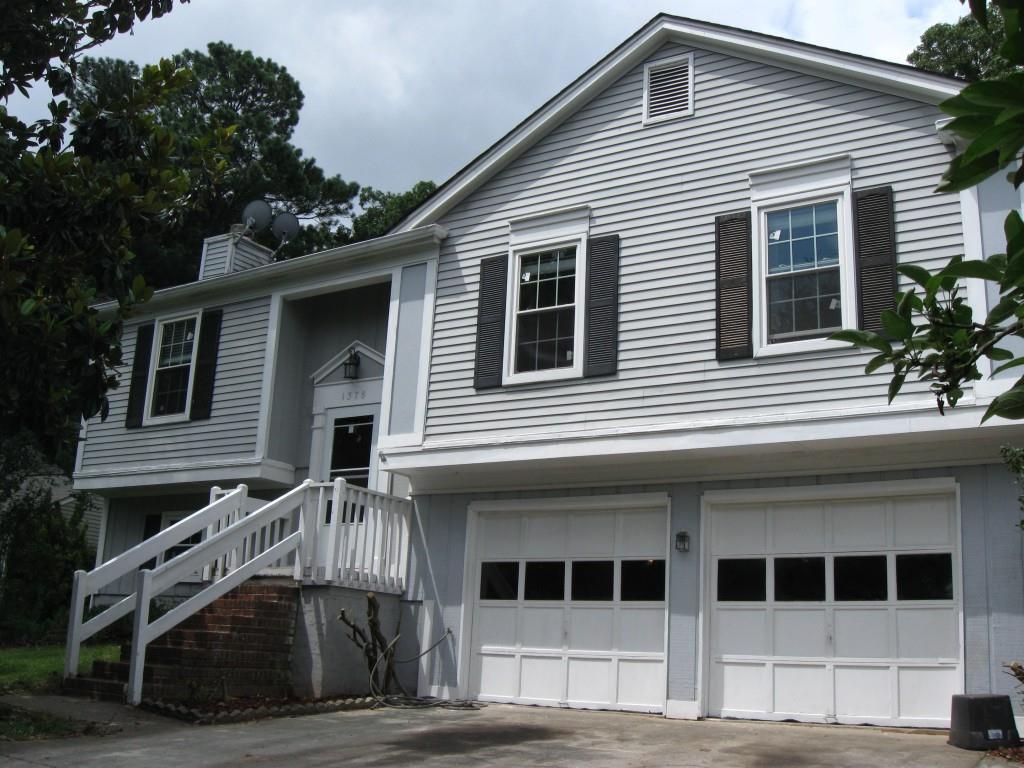 1378 Shenta Oak Dr., Norcross, GA 30093