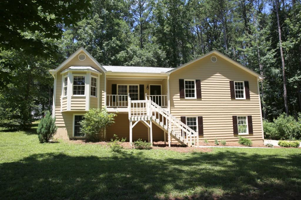 230 Cedar Creek Ct., Acworth, GA 30101
