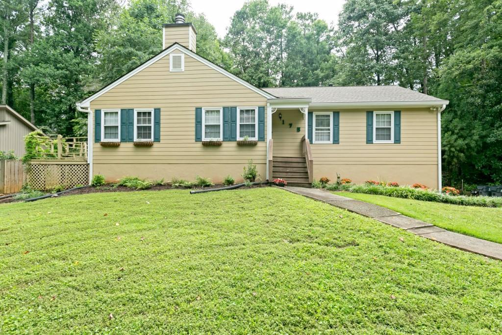175 Lake Somerset Crest, Marietta, GA 30064
