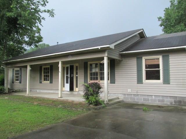 130 Honeysuckle Vine Rd., Adairsville, GA 30103