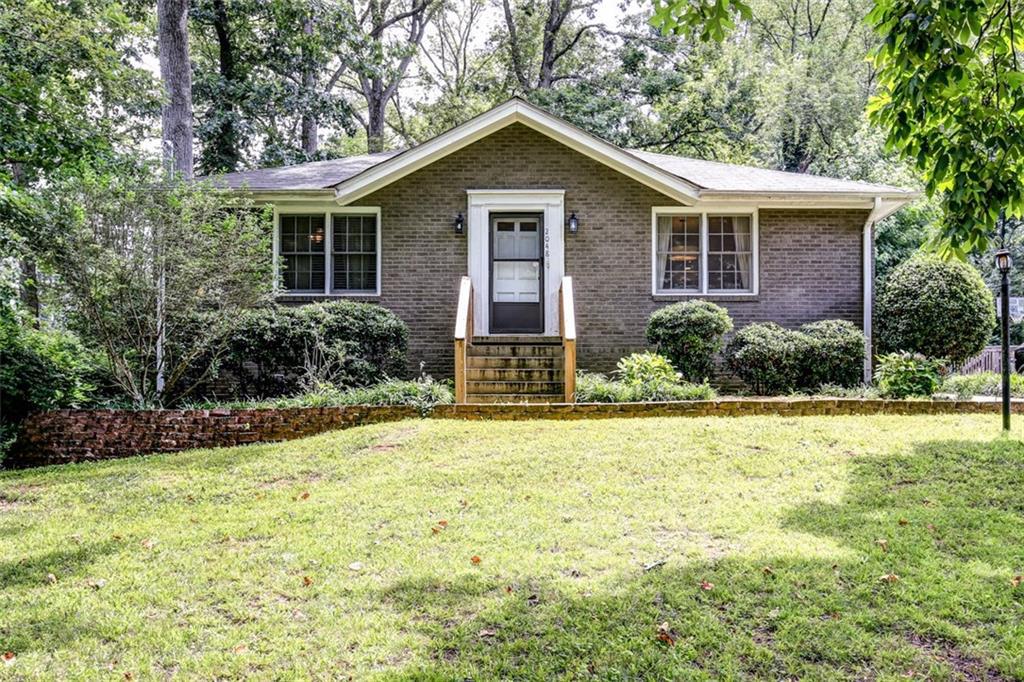 2048 SE Edgemore Dr., Atlanta, GA 30316