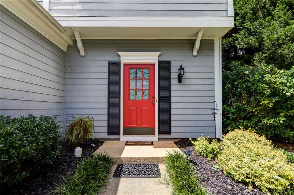 602 Lullingstone Dr., Marietta, GA 30067