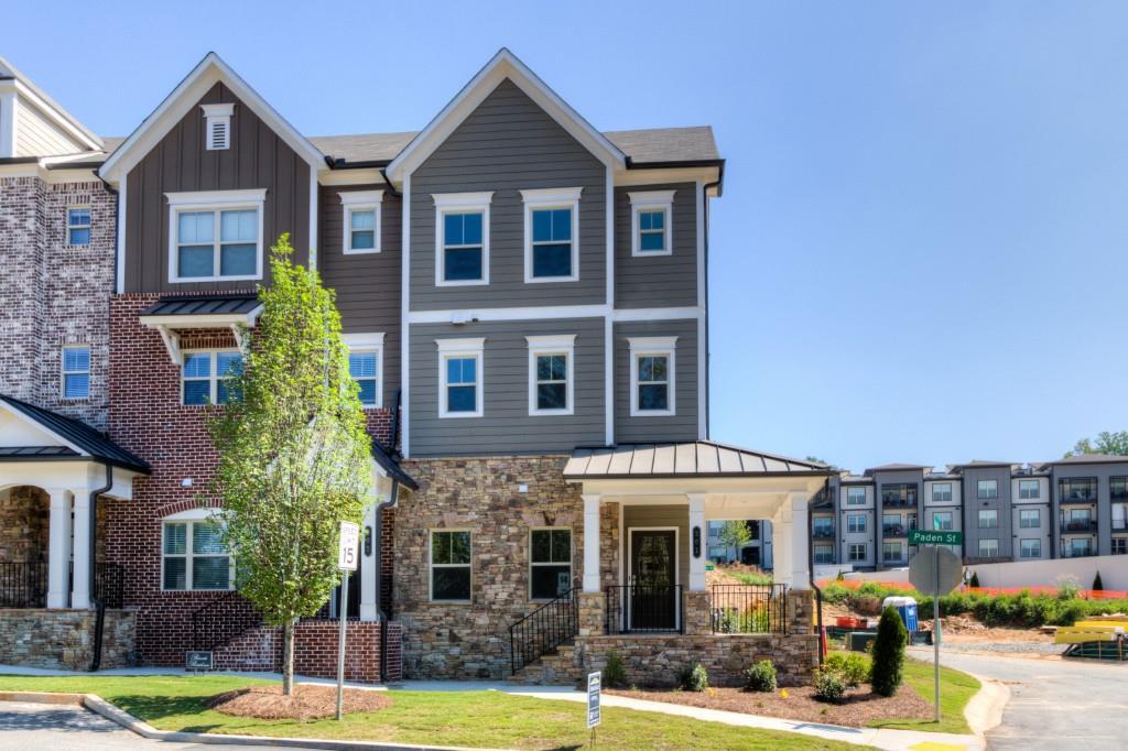 201 Snapdragon St. #14, Woodstock, GA 30188