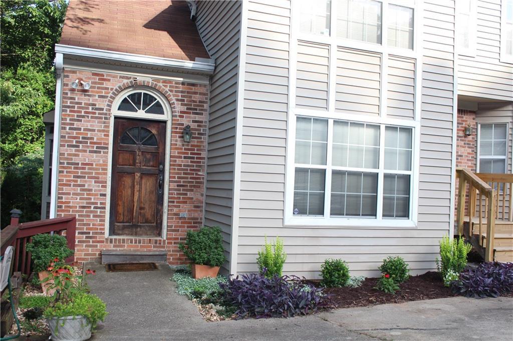 5186 Laurel Bridge Ct., Smyrna, GA 30082