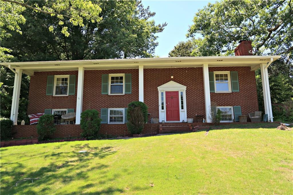 3604 Revere Rd., Atlanta, GA 30331