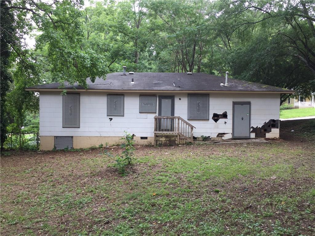 207 Glenrose Cir., Atlanta, GA 30354