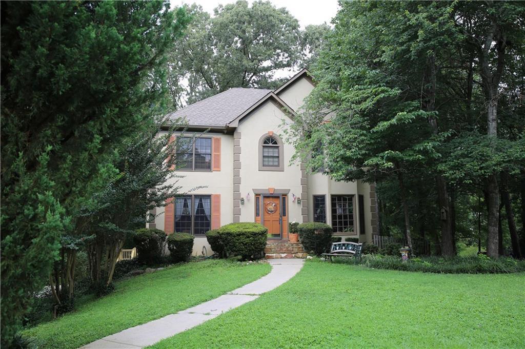 204 Picketts Forge Ln., Acworth, GA 30101