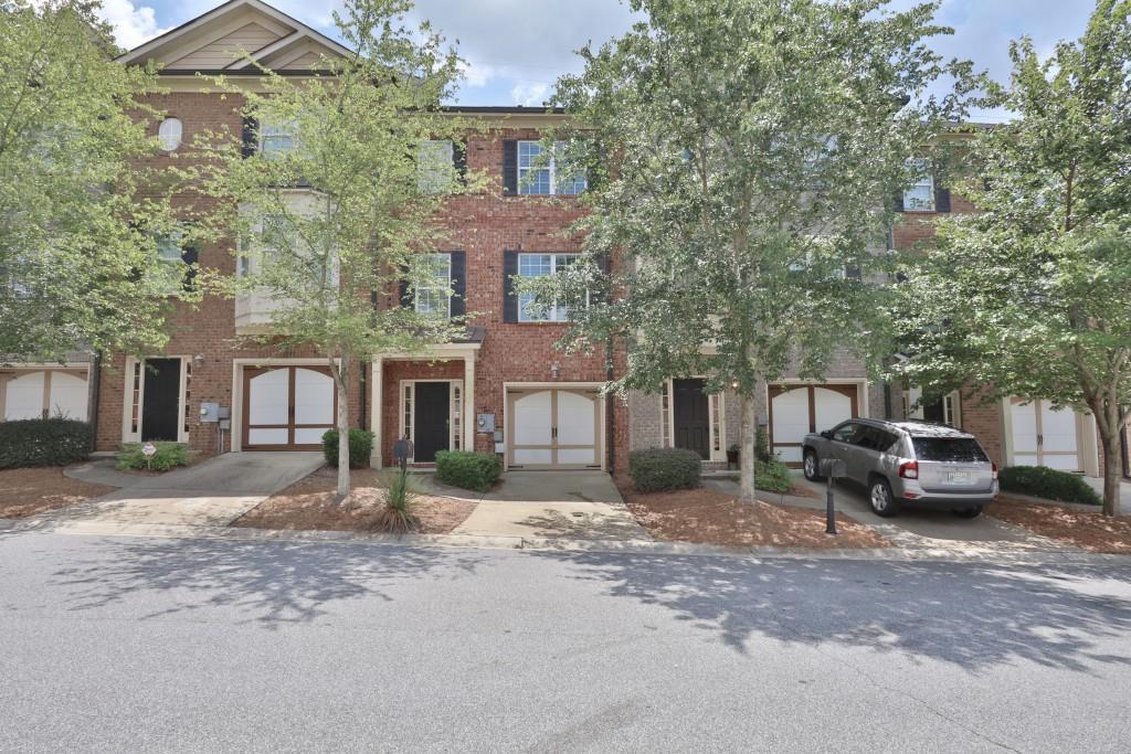 1919 Appaloosa Mill Cir., Buford, GA 30519