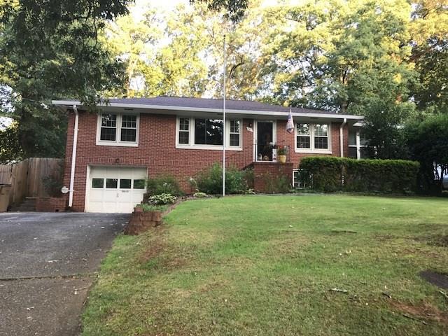 163 Indian Tr., Marietta, GA 30068