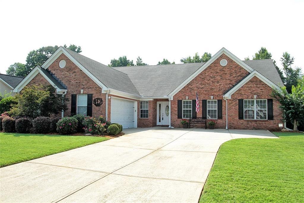 5417 Ohara Ln., Flowery Branch, GA 30542