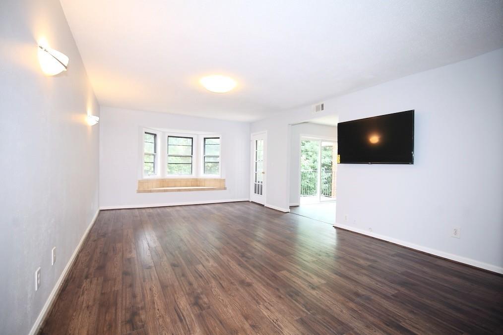 6851 Roswell Rd. #M8, Atlanta, GA 30328