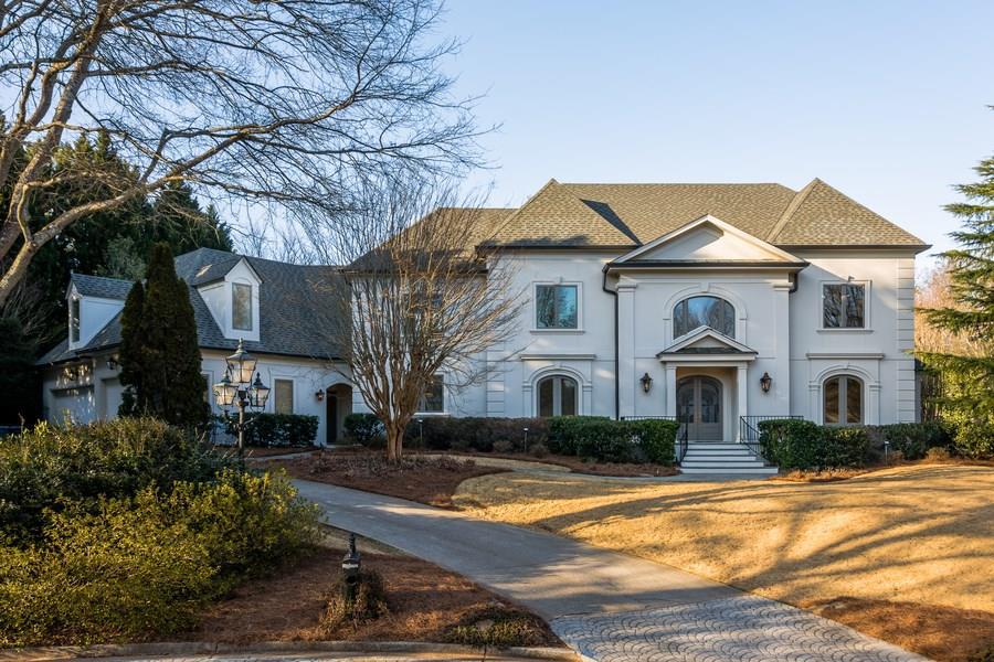 5650 Cross Gate Dr., Sandy Springs, GA 30327