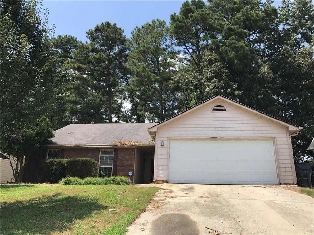 2332 Cheyenne Ln., Lawrenceville, GA 30044