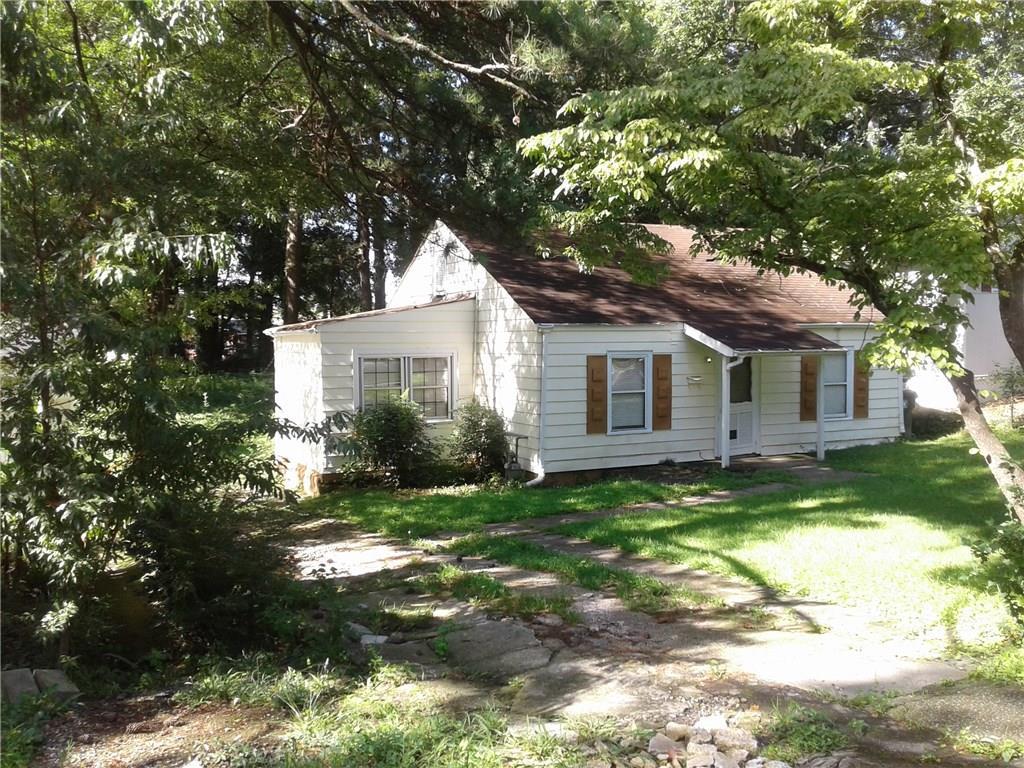 2157 Dowdell Dr., Atlanta, GA 30341