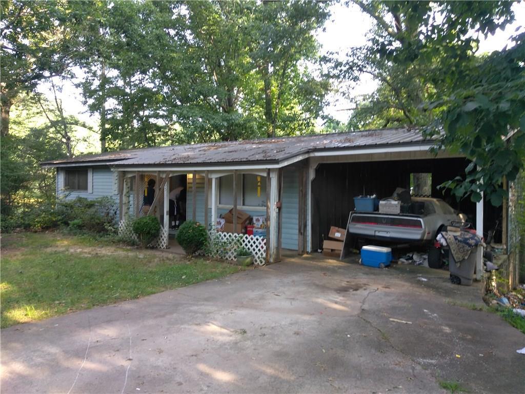 305 Reavis Mountain Rd., Ball Ground, GA 30107