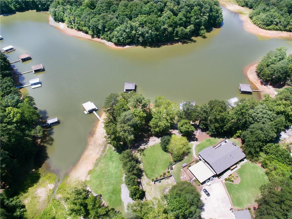 9870 Misty Cove Ln., Gainesville, GA 30506