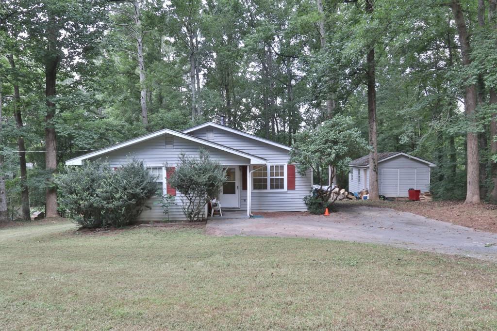 2720 Hammond Dr., Cumming, GA 30040