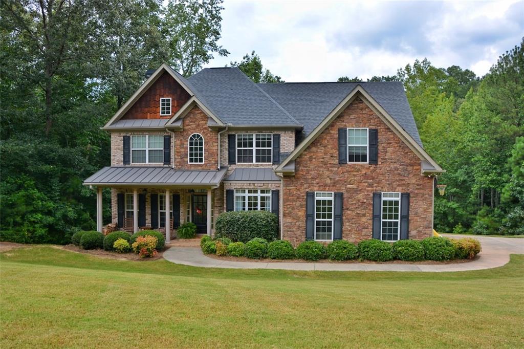 7607 Capps Valley Rd., Douglasville, GA 30135