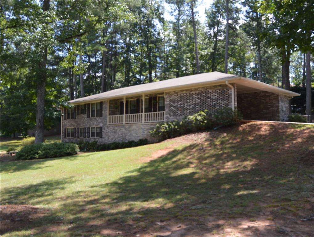 4045 Honeysuckle Ct., Smyrna, GA 30082