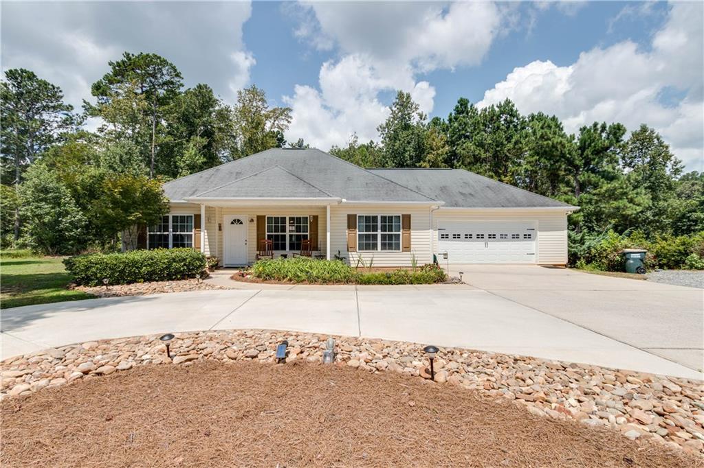 6805 Anderson Lake Rd., Dawsonville, GA 30534