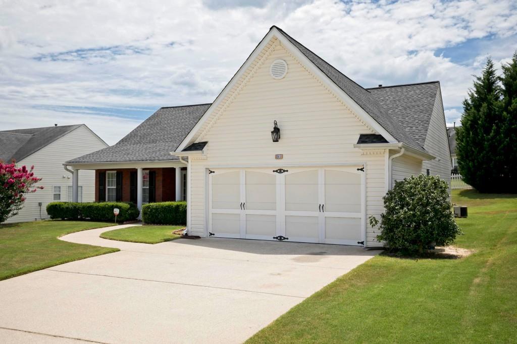 202 E Skyline View, Dallas, GA 30157