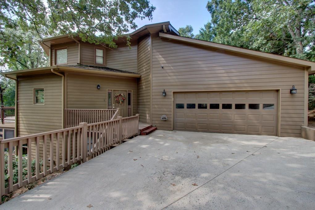 7270 Collins Dr., Cumming, GA 30041