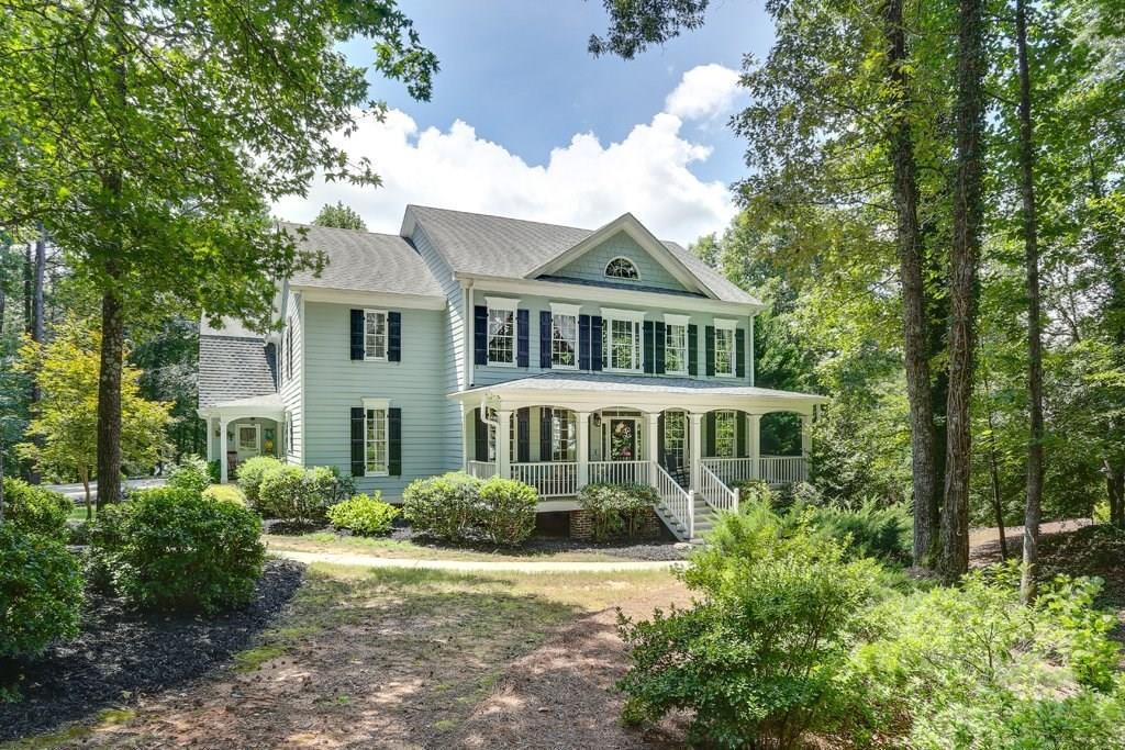 405 Maple Ridge Ct., Cumming, GA 30028