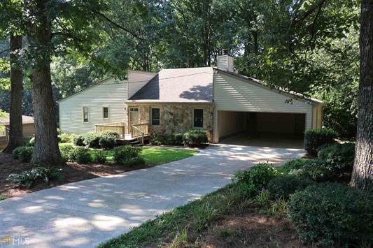5461 S Lake Dr., Douglasville, GA 30135