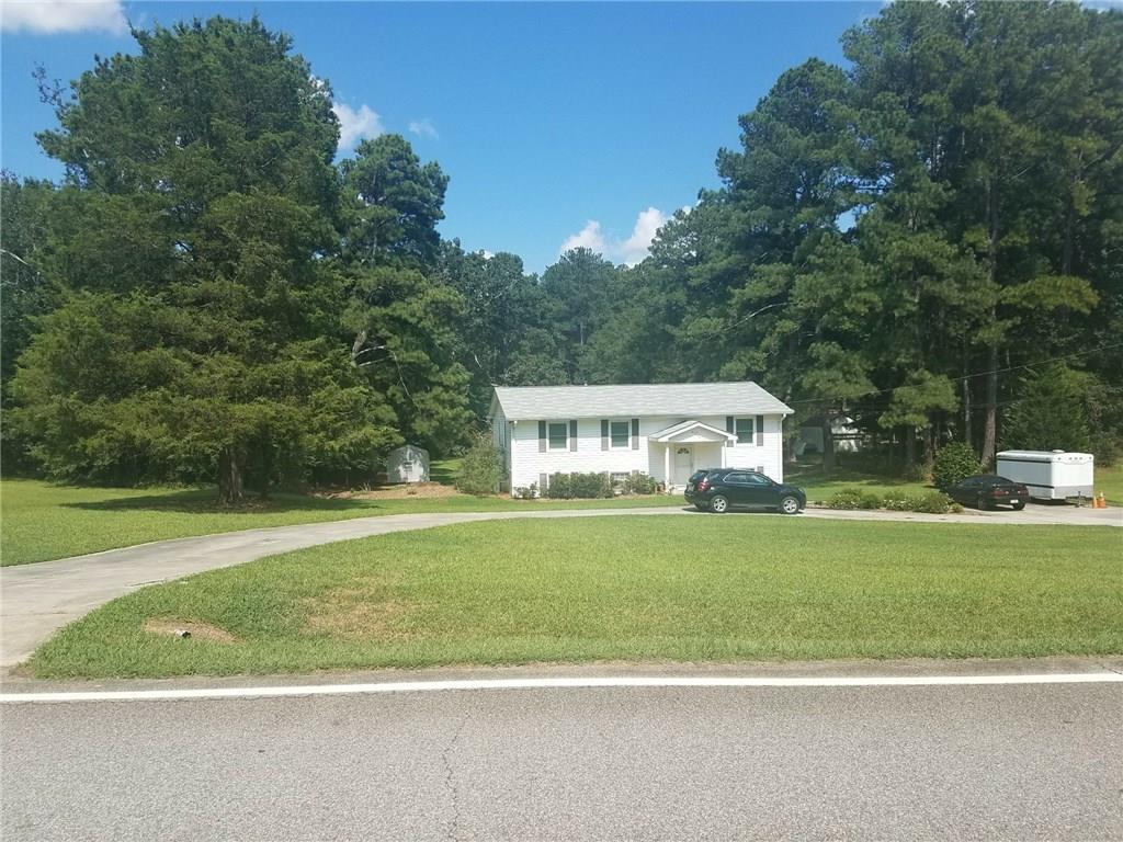 1936 Elmwood Cir., Snellville, GA 30078