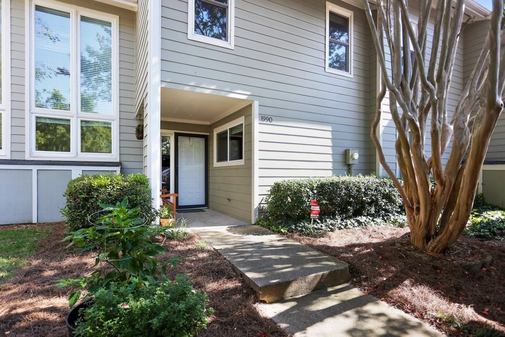 1990 Variations Dr., Atlanta, GA 30329