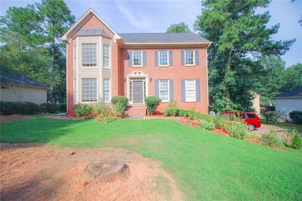 749 Huntington Way, Lilburn, GA 30047