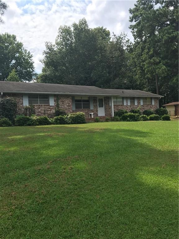 6035 Yucca Dr., Douglasville, GA 30135