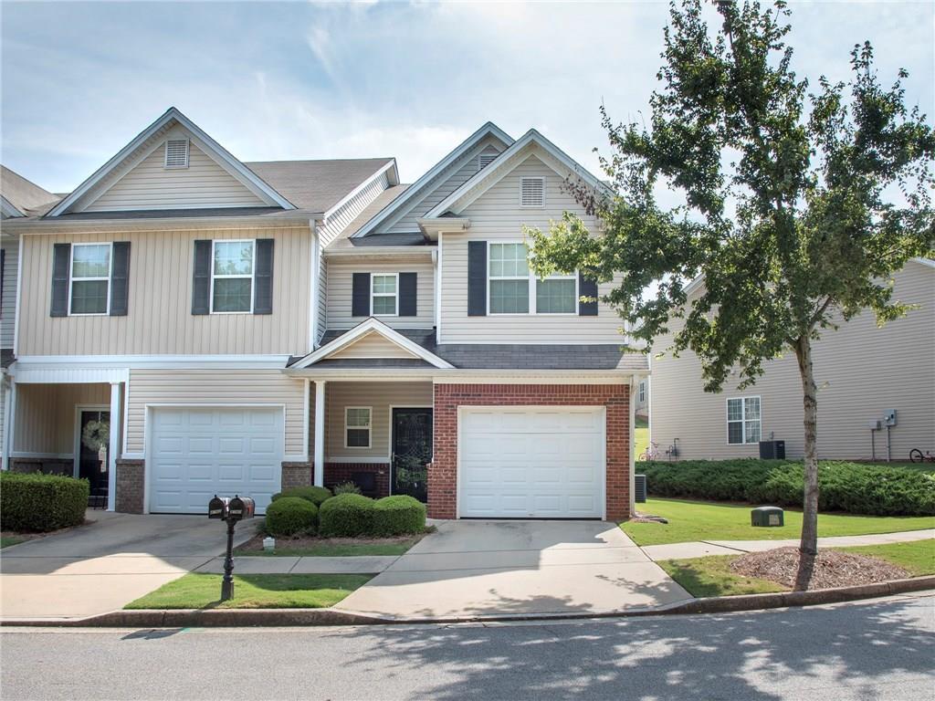 4760 Beacon Ridge Ln., Flowery Branch, GA 30542