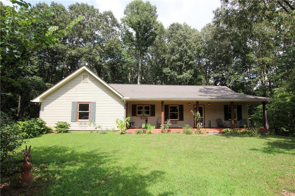 1075 Tilley Rd., Talking Rock, GA 30175