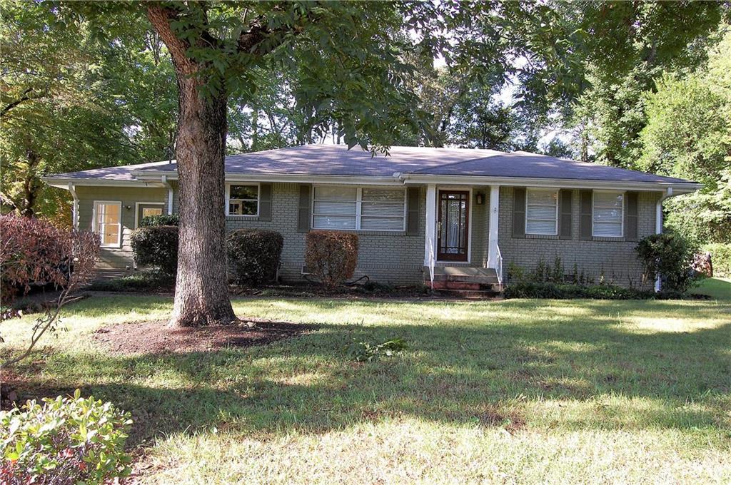 941 Brentwood Dr., Smyrna, GA 30082