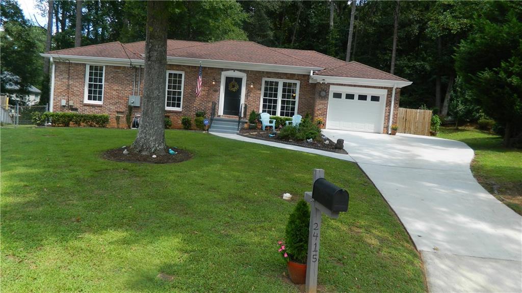 2415 S Eiffel Ct., Decatur, GA 30032