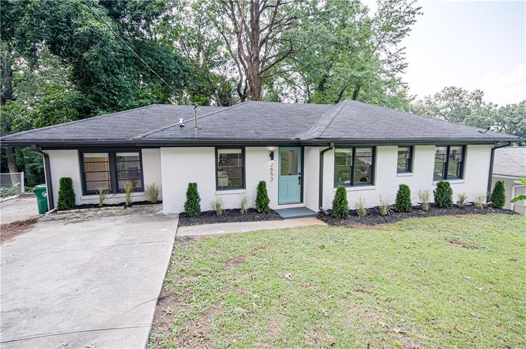 2653 Rockcliff Rd., Atlanta, GA 30316
