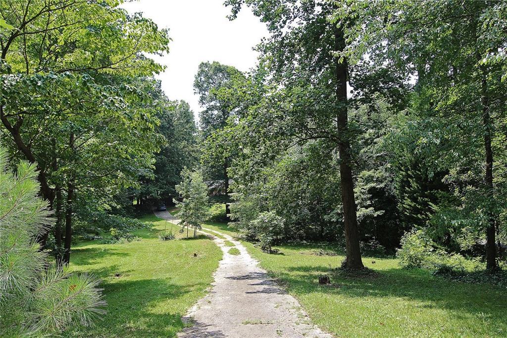 4240 Cascade Rd., Atlanta, GA 30331