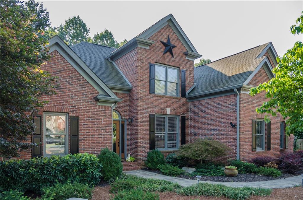 923 Lakemere Crest, Suwanee, GA 30024