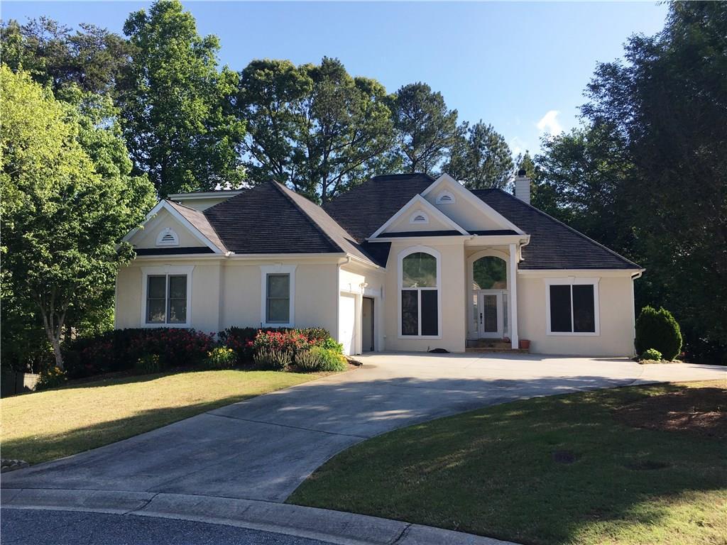 203 Alexandra Ct., Woodstock, GA 30189