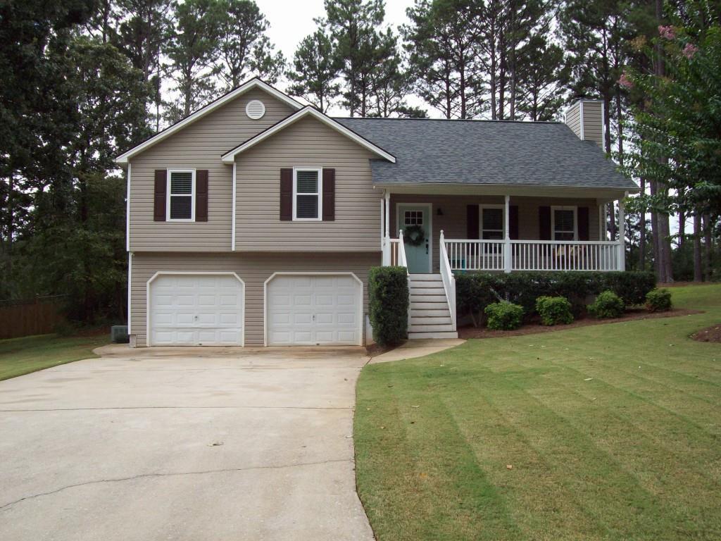 34 Lenox Dr., Hiram, GA 30141