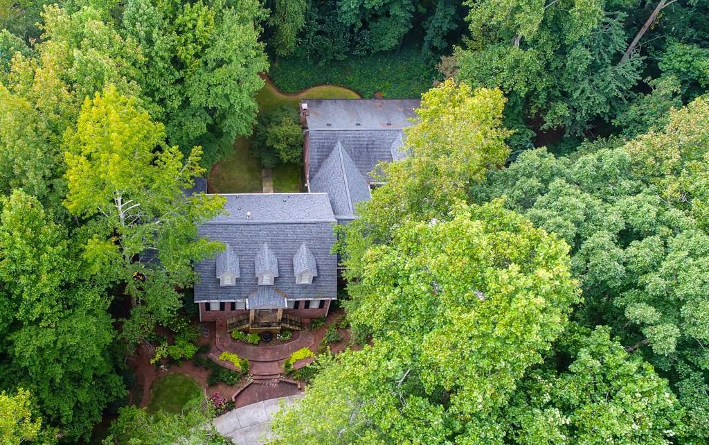 682 Austin Dr., Smyrna, GA 30082