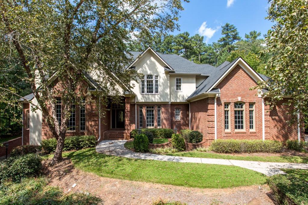 2011 Pine Forest Ct., Lake Spivey, GA 30236