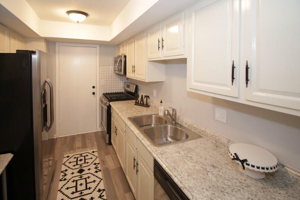 6851 Roswell Rd. #Q-18, Sandy Springs, GA 30328