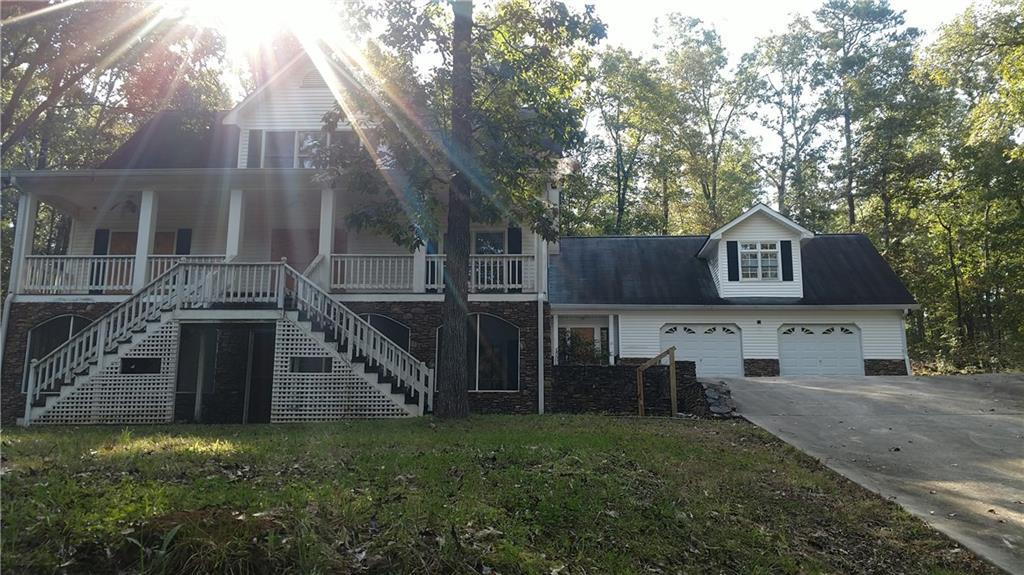 606 Youngs Mill Rd., Kingston, GA 30145
