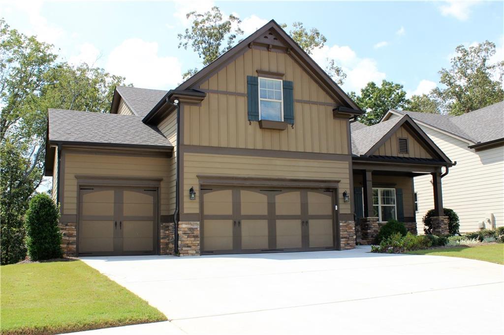 6742 Blue Heron Way, Flowery Branch, GA 30542