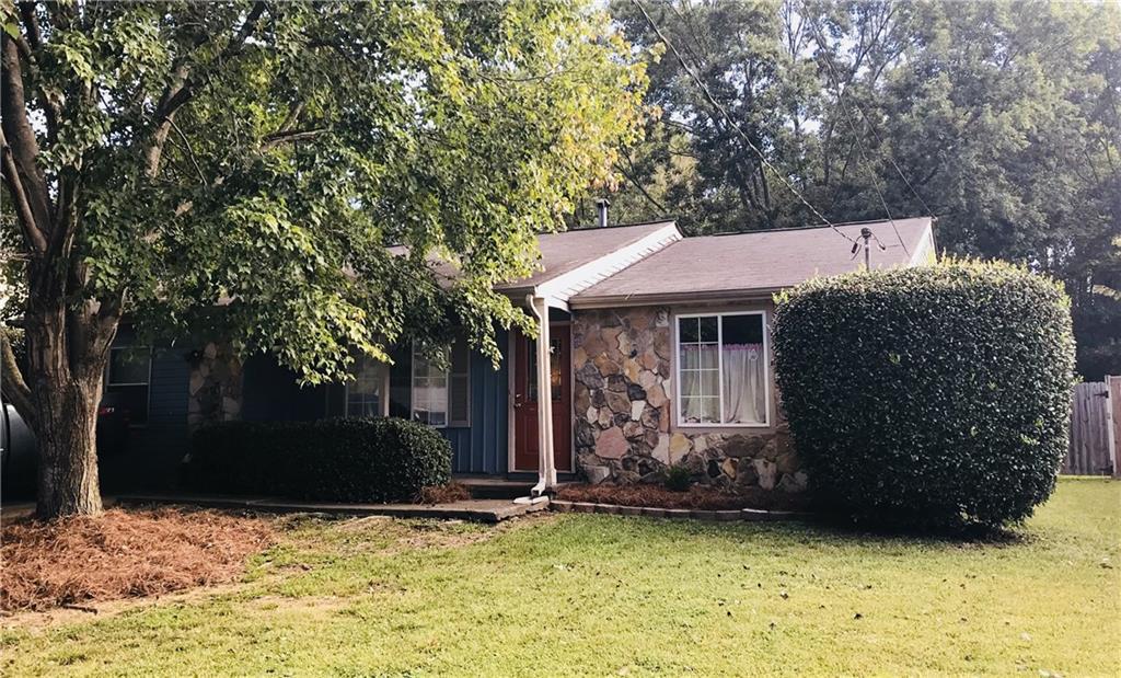 860 Sunfield Dr., Lilburn, GA 30047