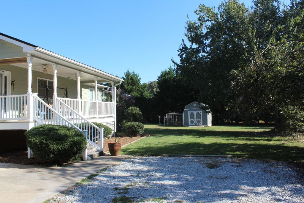 186 Porter Rd., Maysville, GA 30558